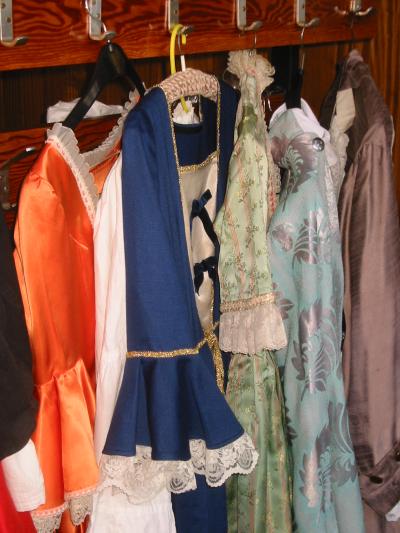 Costumes2.jpg